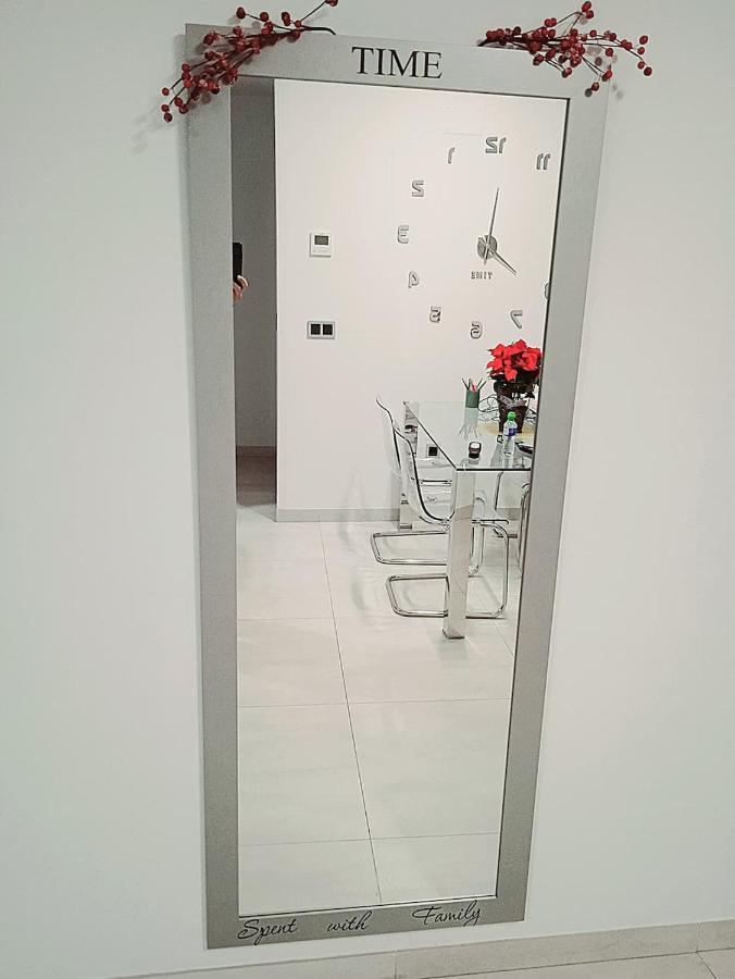 בנידורם Apartamentos Sunset Waves By Sonneil Rentals מראה חיצוני תמונה