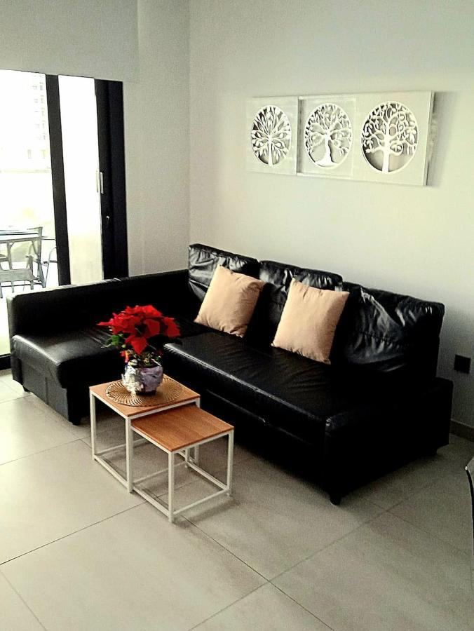 בנידורם Apartamentos Sunset Waves By Sonneil Rentals מראה חיצוני תמונה